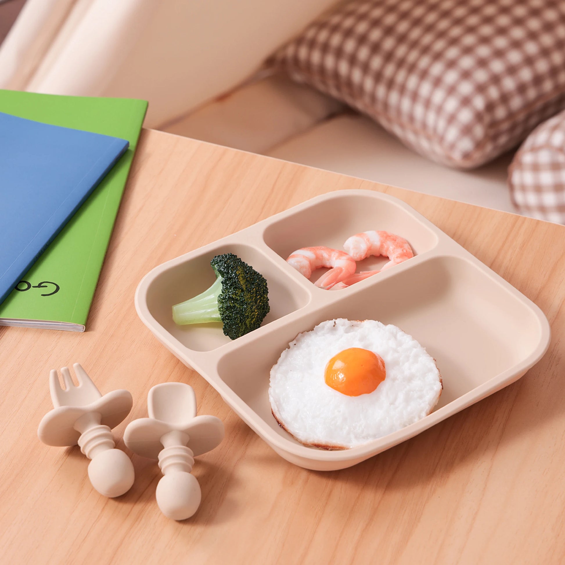 BPA Free Silicone Square Baby Feeding Set